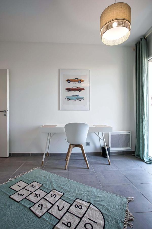 Superbe Appart 3 P, 10 Mn De La Plage Avec Piscine Et Parking Marseille Bagian luar foto